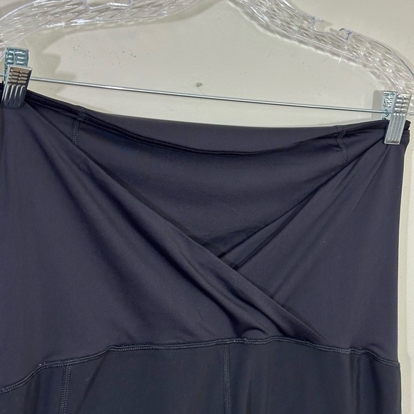 Isabel sz XXL maternity athleisure pant in black Cross over front Hardly worn - Picture 2 of 14